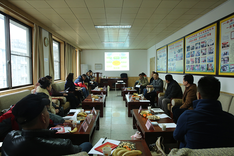 桂林市人民医院召开行风监督员座谈会