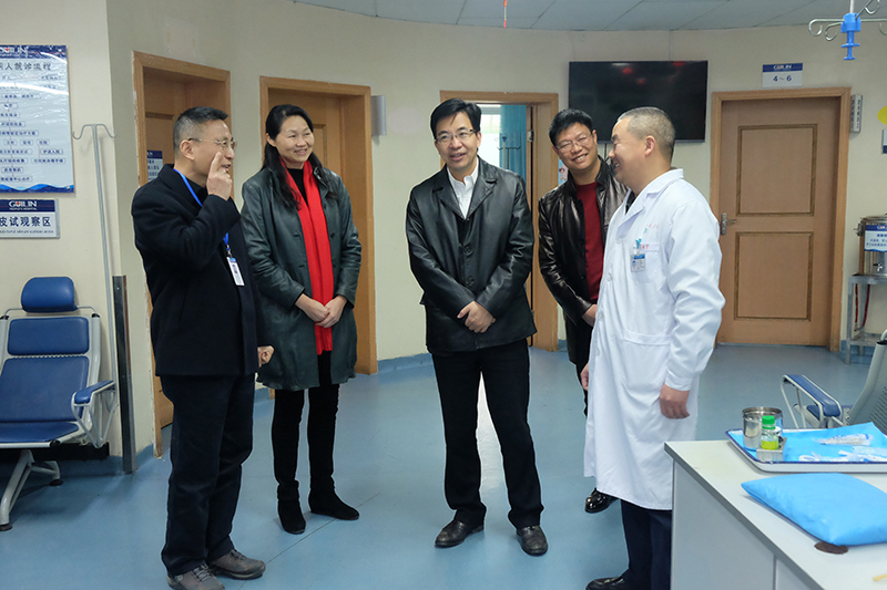 市委常委、副市长何翔到我院检查安全生产工作