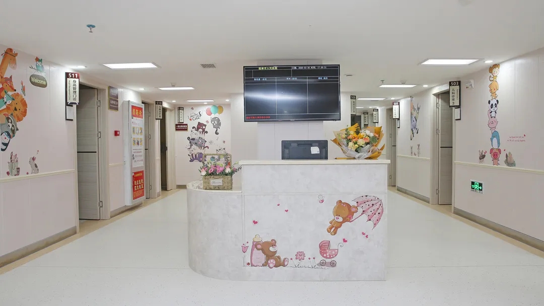 让患儿畅游童话乐园，桂林人医全新儿科门诊投入使用