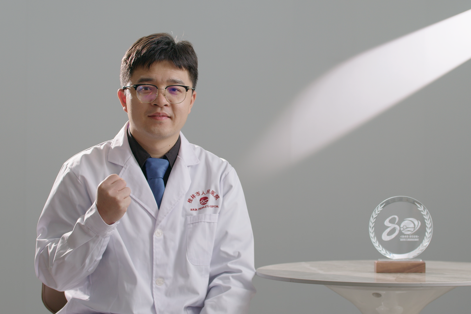 新锐访谈|陪流汗帮“疗伤”的运动搭子：秦庆发