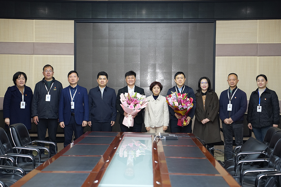 桂林市卫生健康委领导春节后到市人民医院走访慰问医务人员