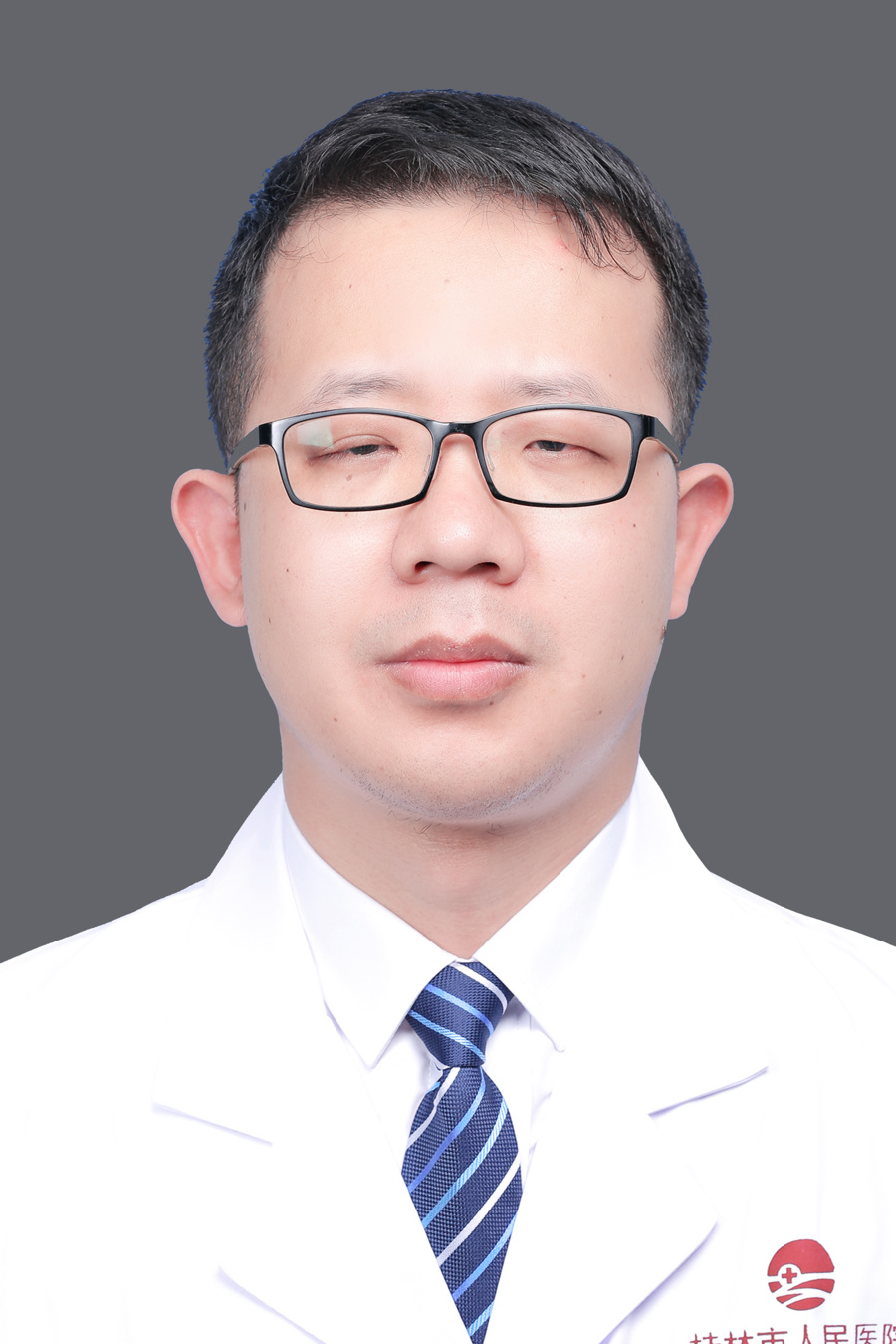李绵靖