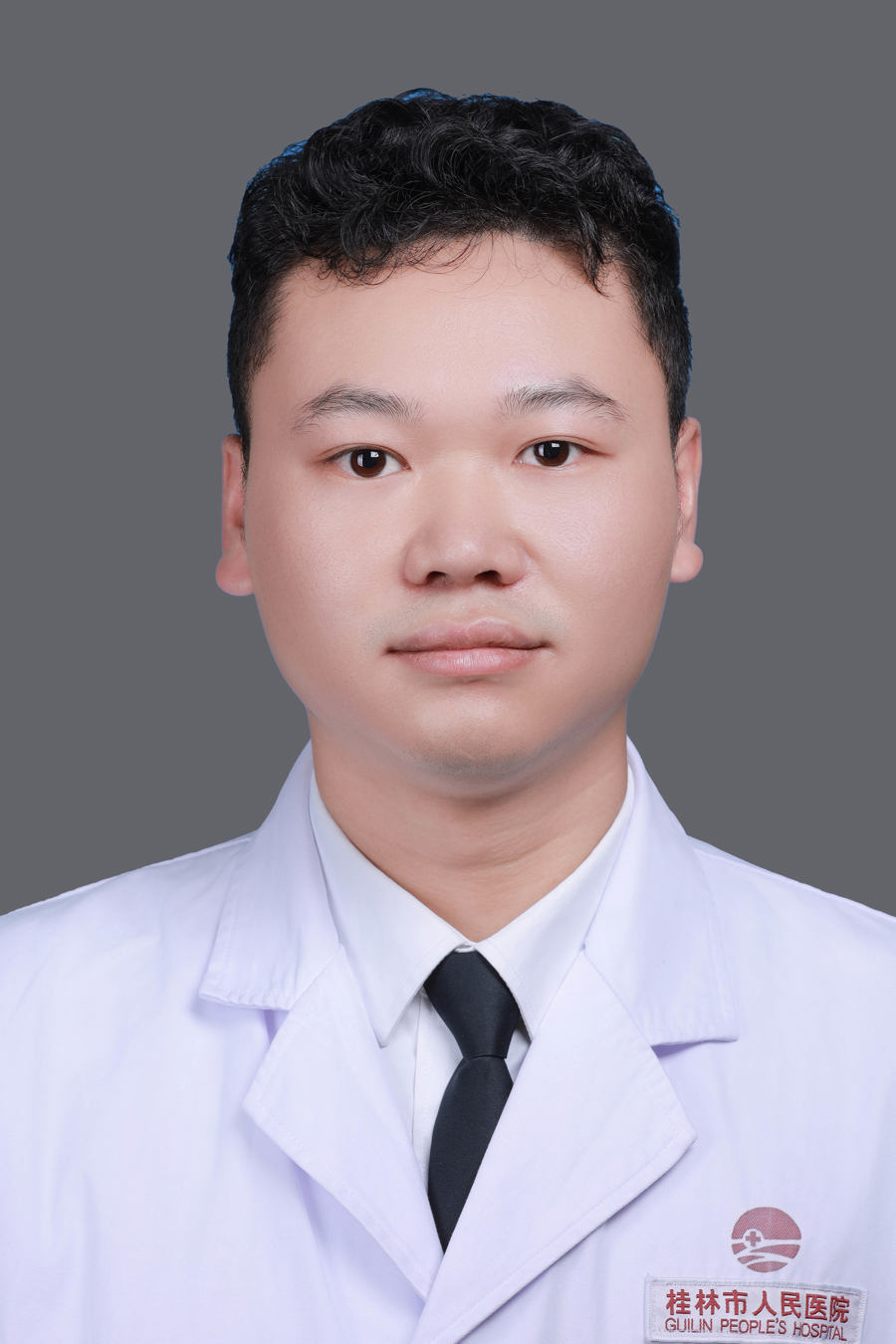汤文翔